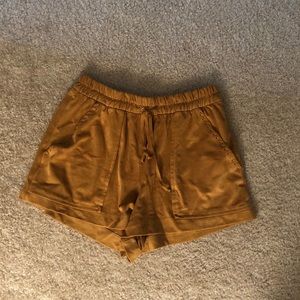Zara suede shorts size XS